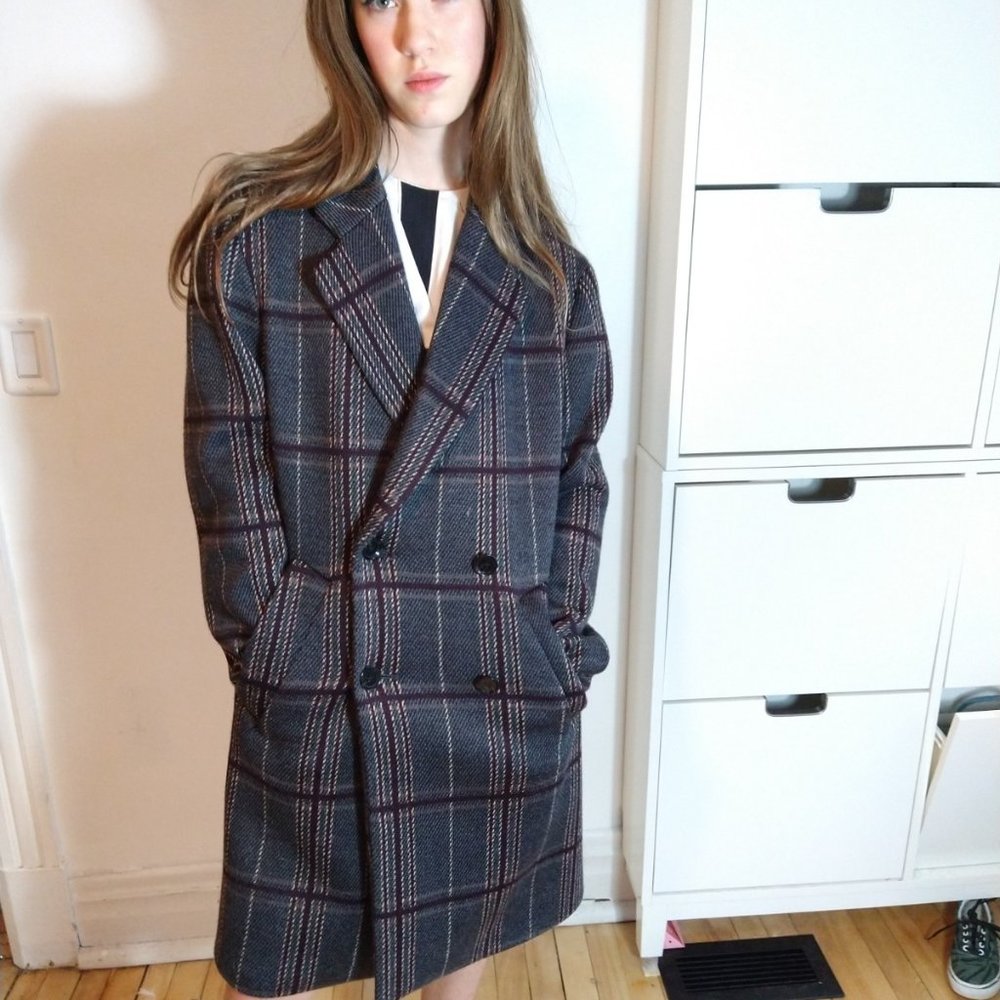 Double buttoned plaid fall coat Zara size S trench coat style